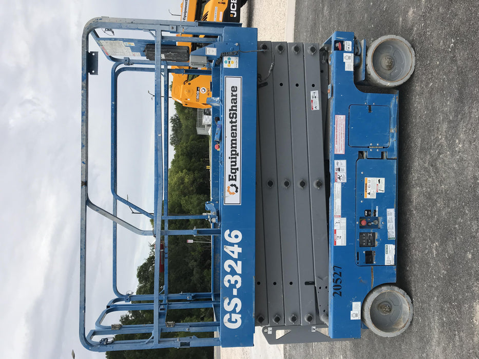 2018 Genie GS-3246 Genie GS-3246 w/Folding rails, Full height swing gate