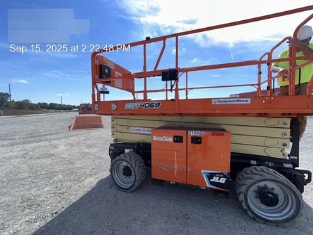 2022 JLG ERT4069