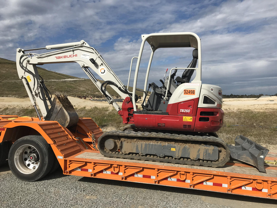 2019 Takeuchi TB260 Canopy, Standard Blade, Auxiliary hydraulics Manual QC, Hydraulic thumb, 12" ,18", 24" Bucket