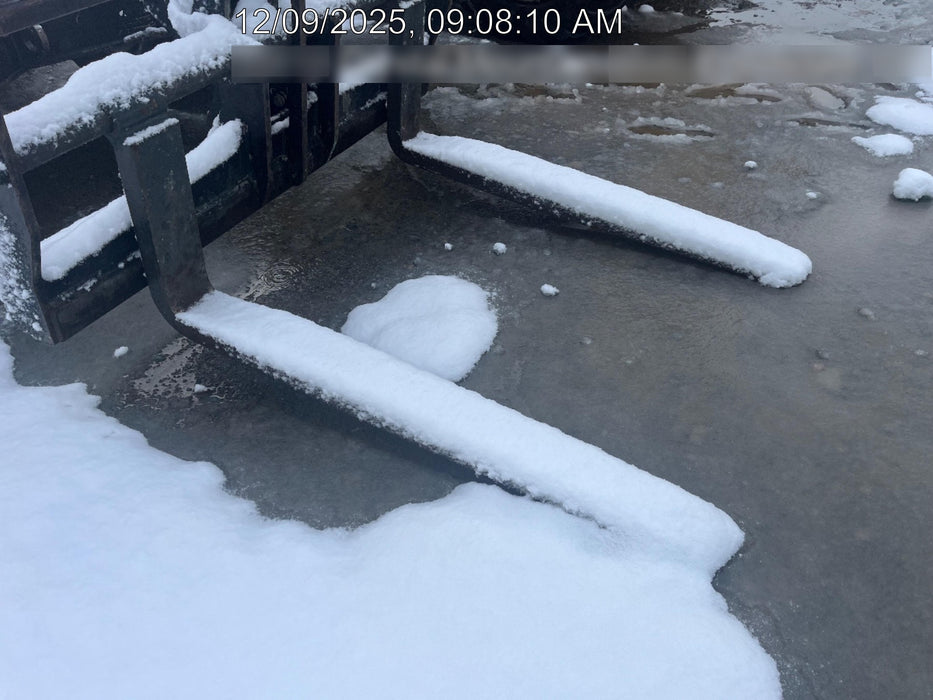 2020 Skytrak 12054 110Hp, Canopy, FF, Work Lights, Beacon, Aux Hydraulics, Back up Alarm, Lifting Eye, ES Decals