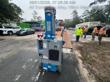 2019 GENIE GR-20
