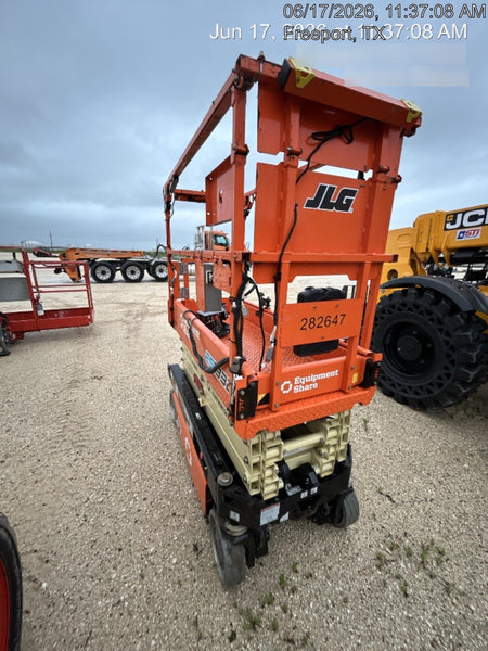 2022 JLG ES1932