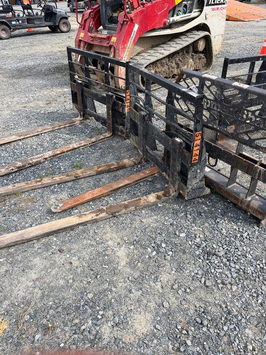 2025 ARROW MATERIAL HANDLING F5100CB