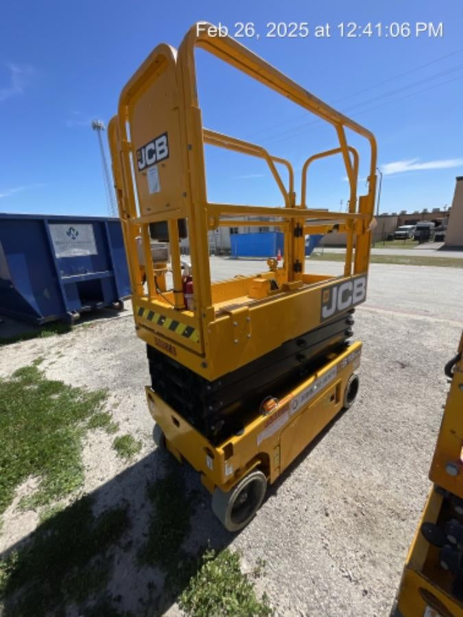 2023 JCB S1930E