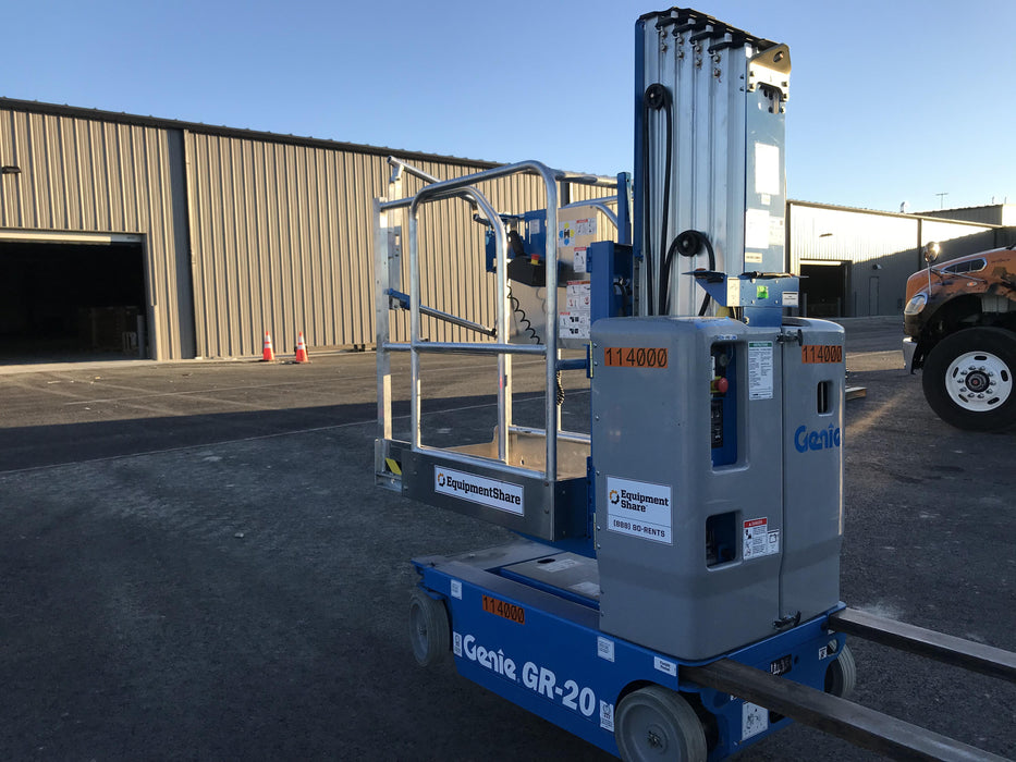 2020 GENIE GR-20