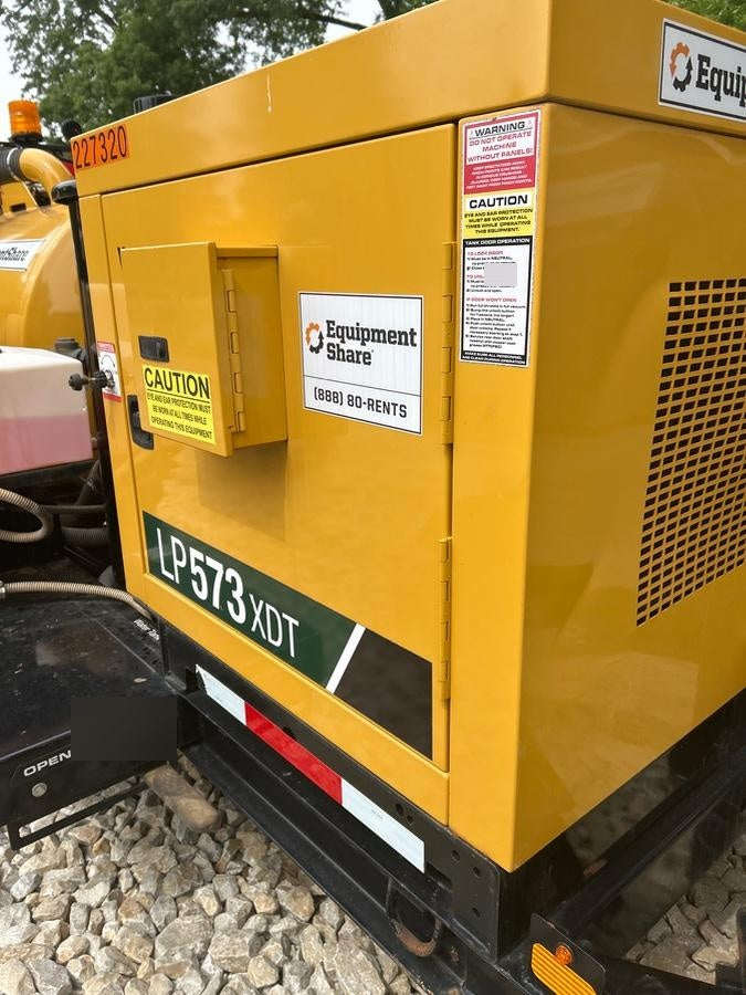 2022 Vac-Tron LP573XDT T4 Koehler Diesel Engine, 500 Gallon Debris Tank, x2 100 Gallon Water Tanks