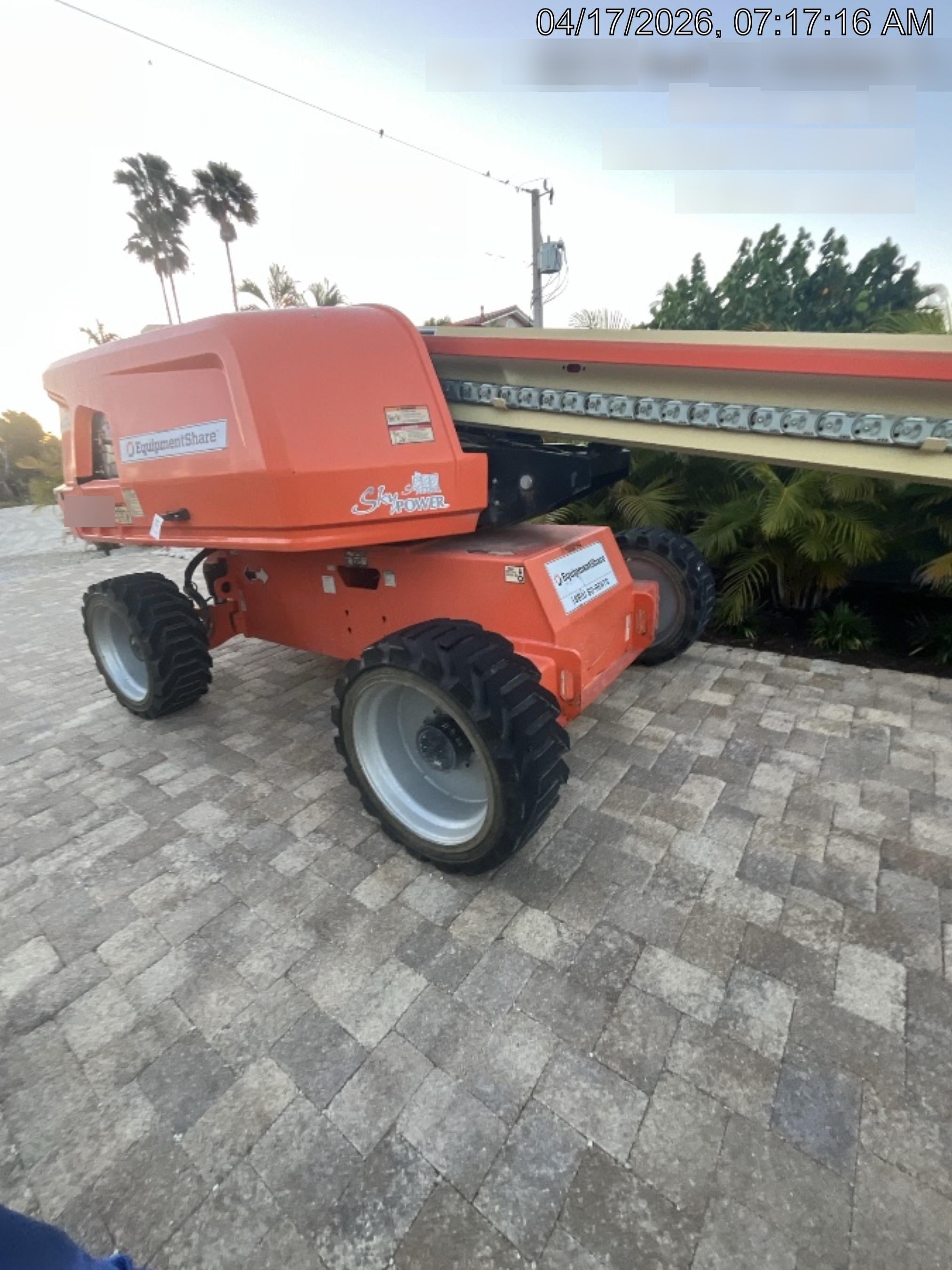 2021 JLG 660SJ