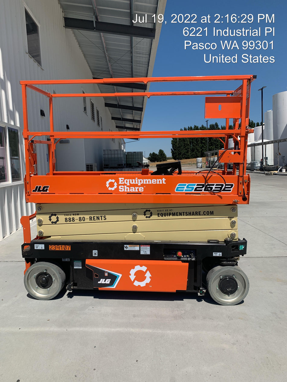 2022 JLG ES2632