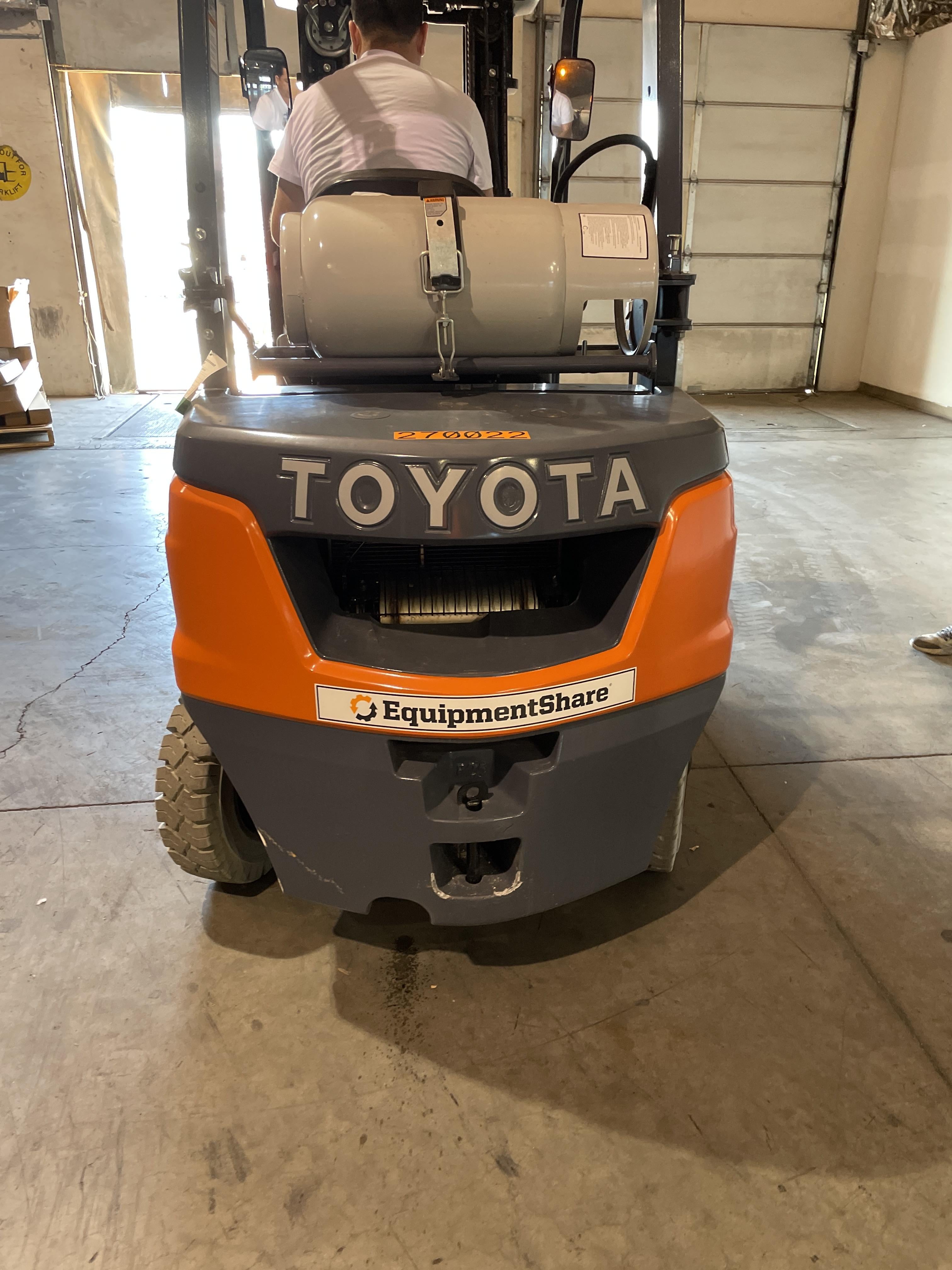 2022 TOYOTA 50-8FGU25