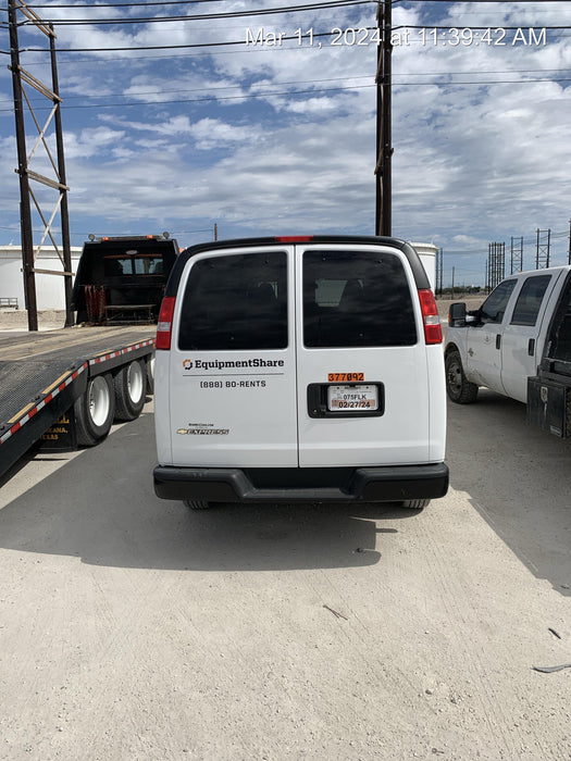 2023 CHEVROLET Express Van - Rental