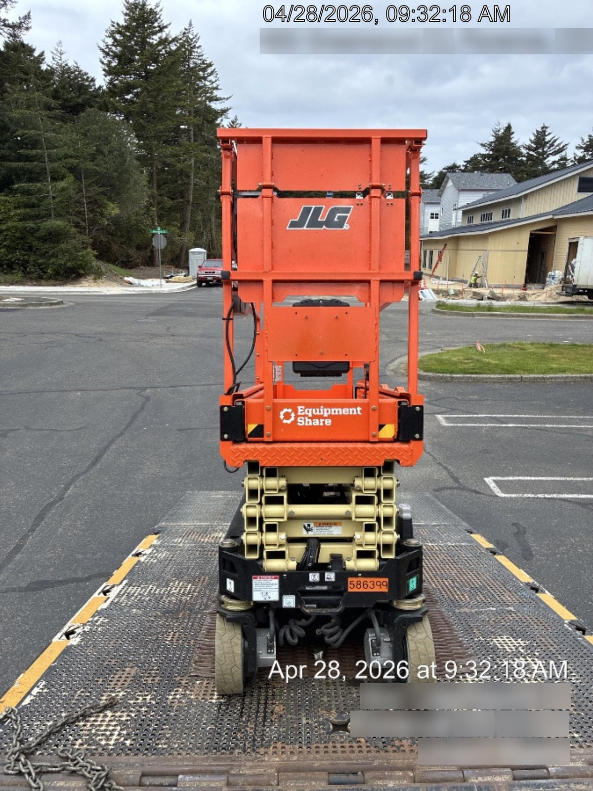 2025 JLG ES1932