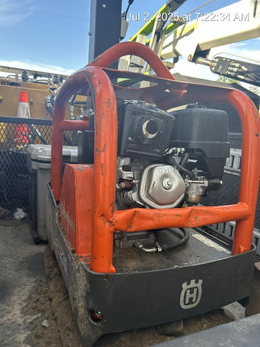 2024 HUSQVARNA LG300