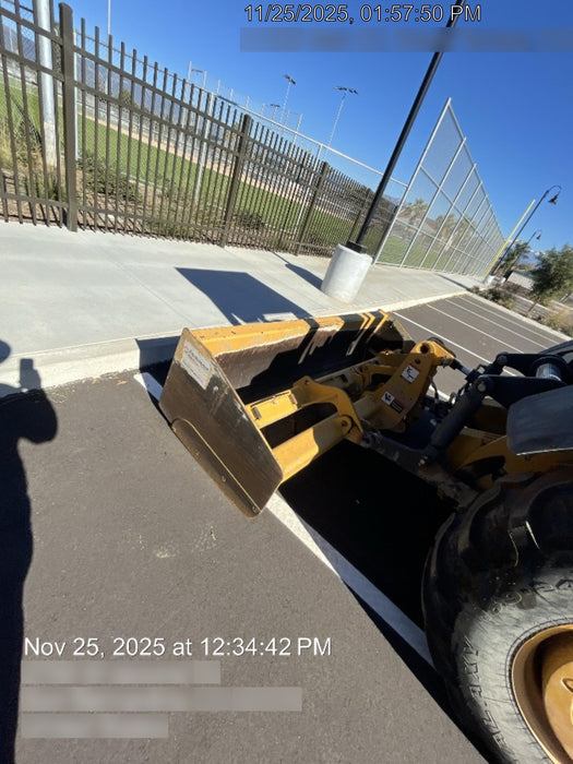 2020 John Deere 210LEP Canopy, 4WD, Second rear hydraulic cylinder, Light Package, Wheel weights