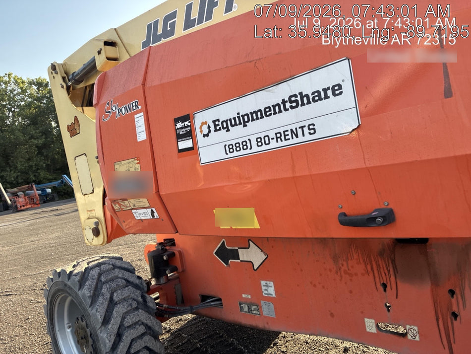 2019 JLG 800AJ