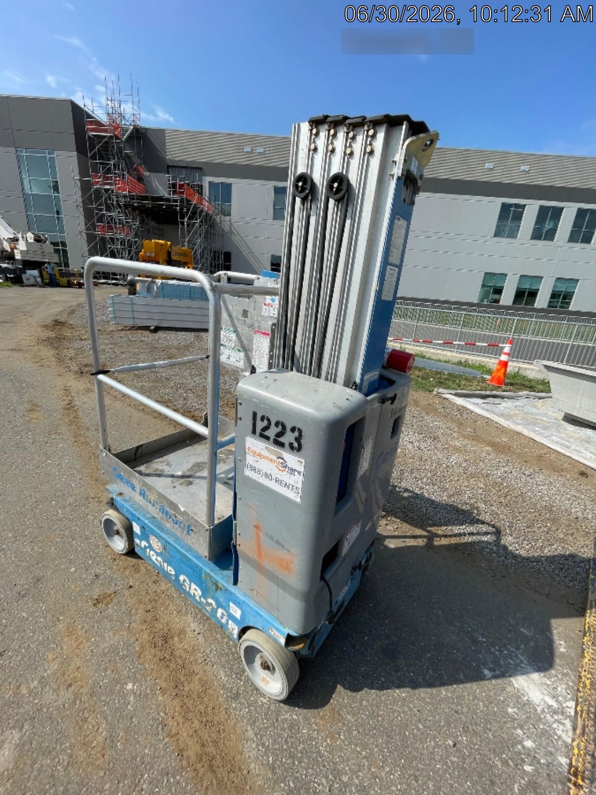 2016 GENIE GR-20