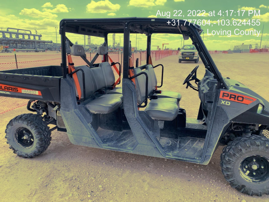 Polaris Pro XD 4000D AWD Canopy, Diesel, 4-6 Passenger, LED Strobe, Rearview Mirror