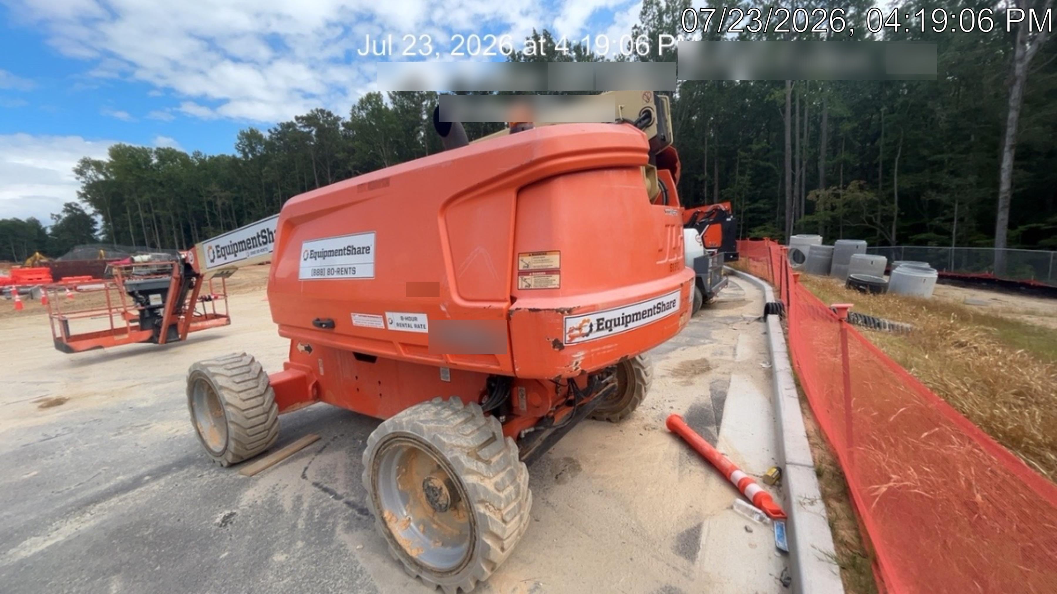 2019 JLG 660SJ
