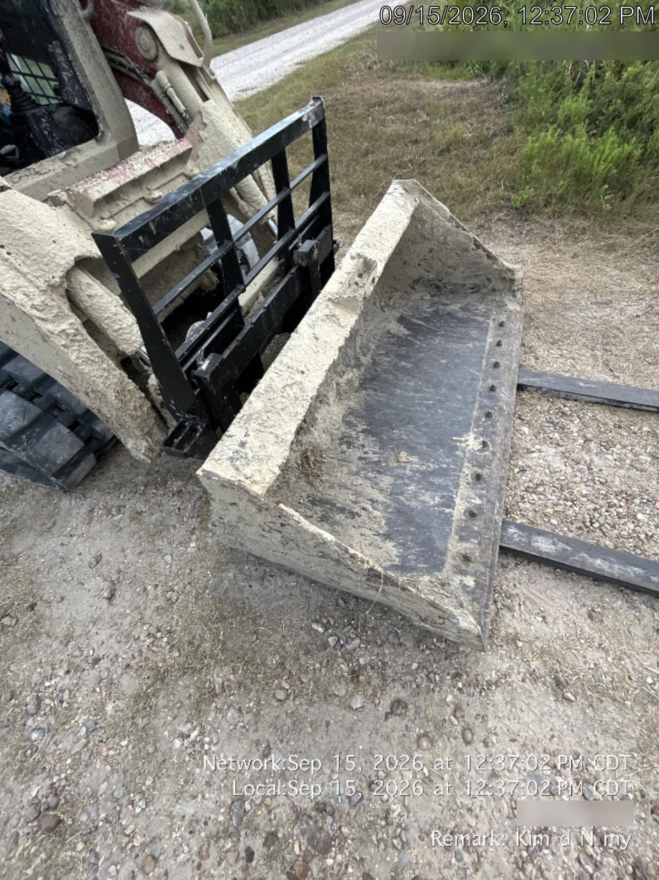 2025 ARROW MATERIAL HANDLING 24" Pallet Fork Frame