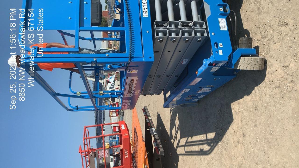 2020 Genie GS-3246 Standard, Folding full height swing gate