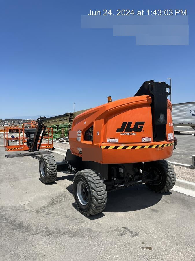 2023 JLG 460SJ