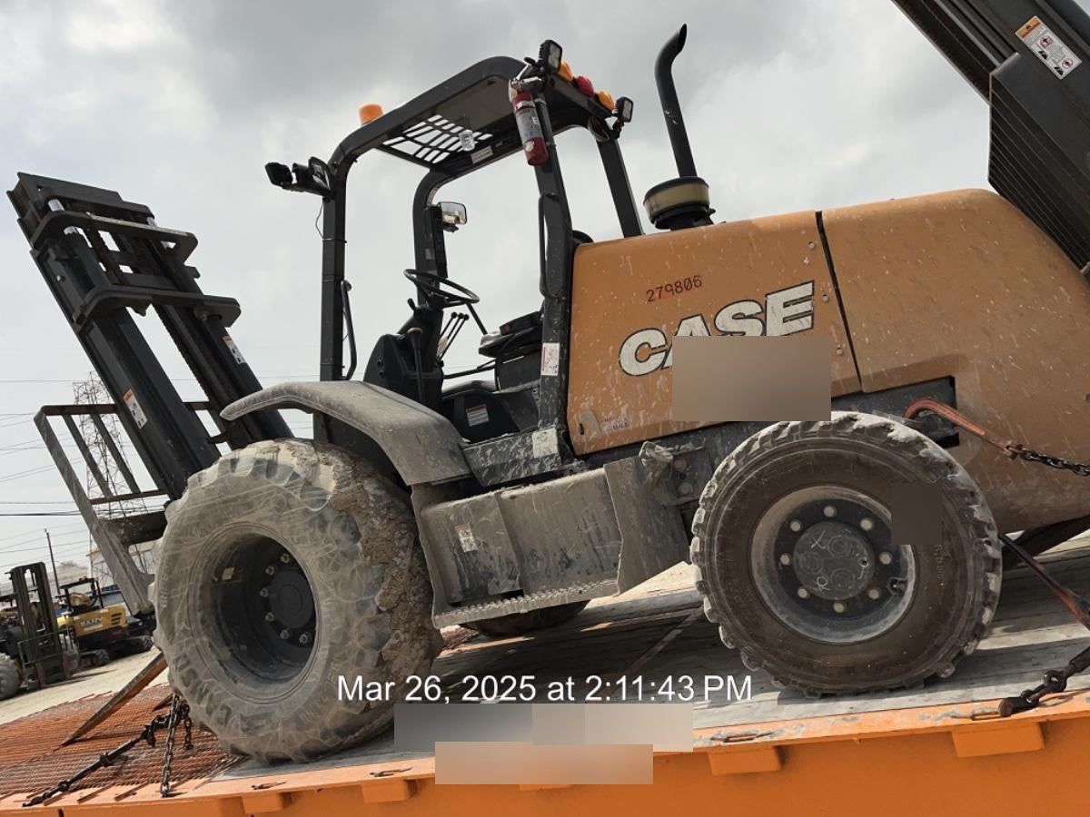 2023 CASE 588H