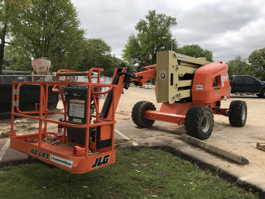 2019 JLG 450AJ