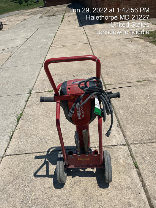 2021 HILTI TE 3000-AVR