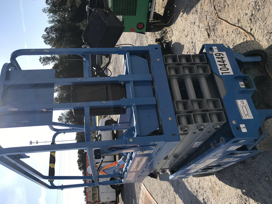 2020 Genie GS-1930 Fixed rails with chain entry gate - Pre A92.20