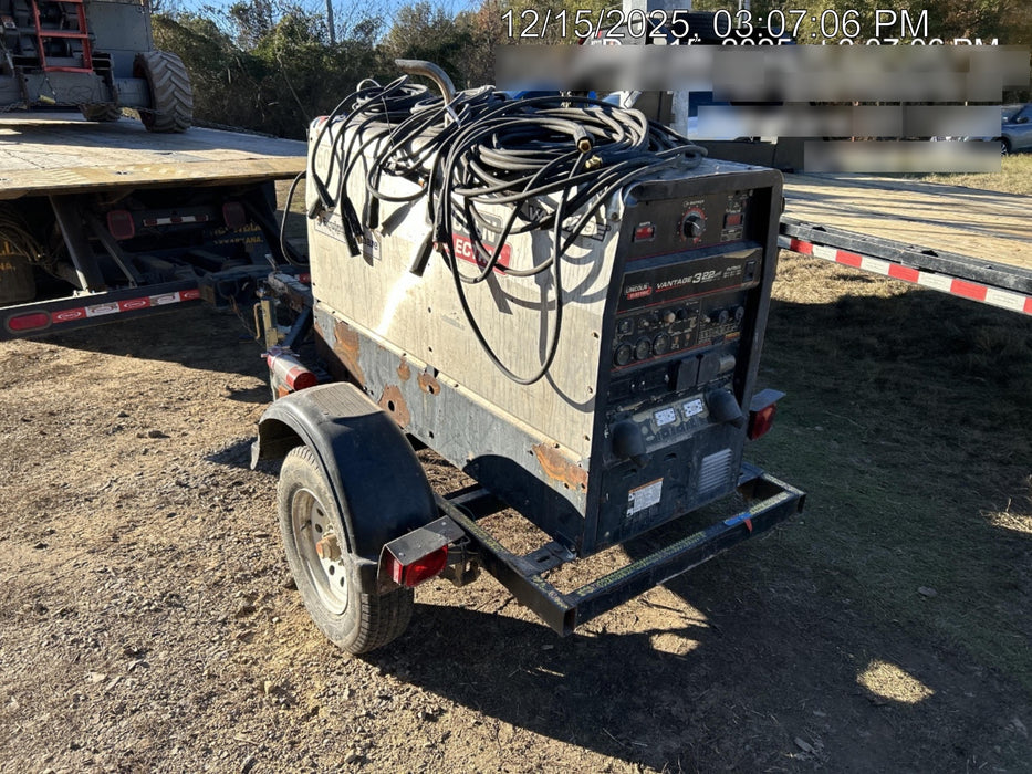 Lincoln Electric Vantage 322 Lincoln Vantage 322 Welder w/Trailer