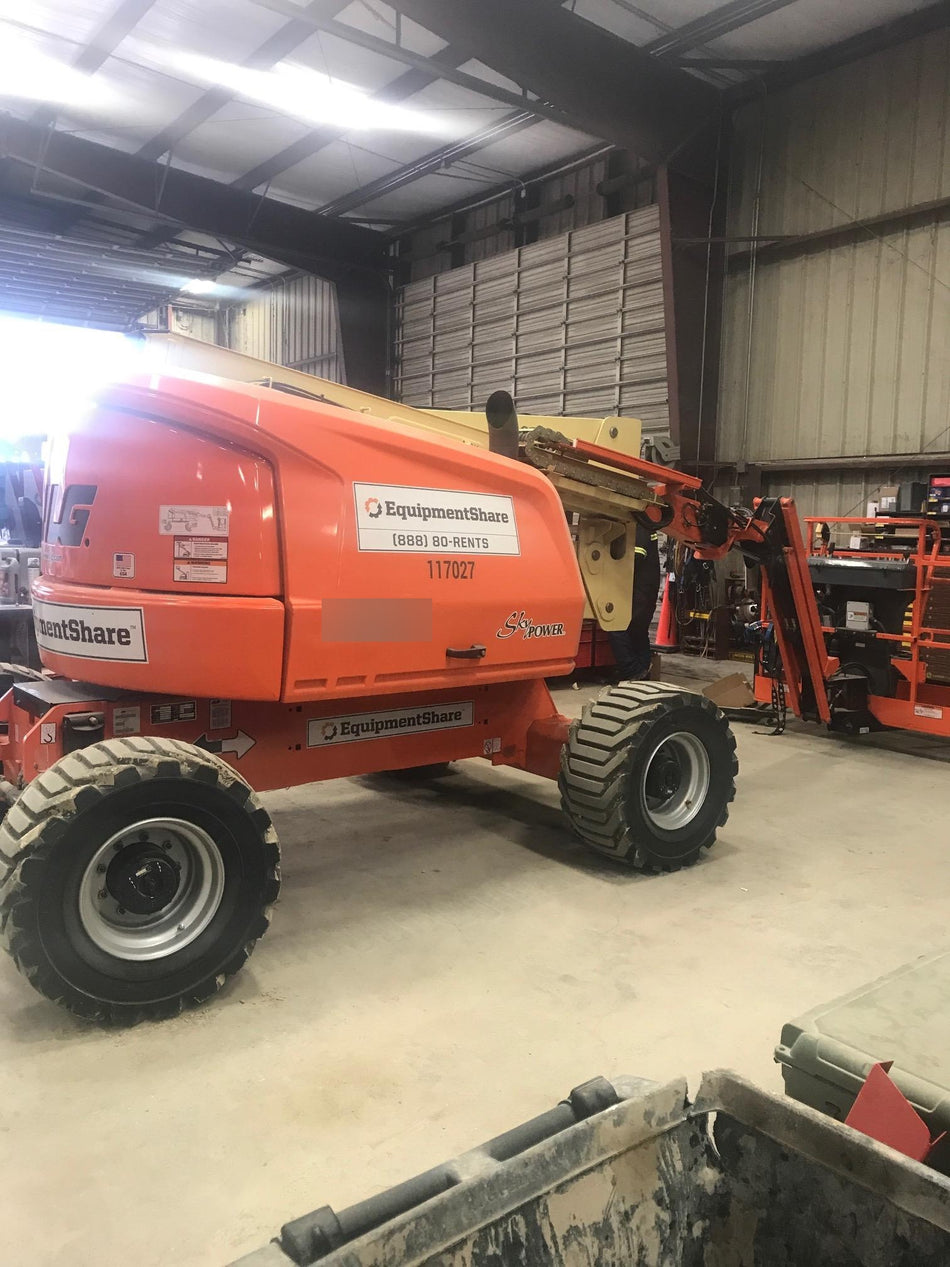 2021 JLG 450AJ