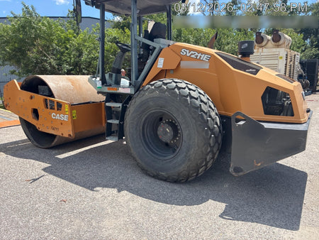2021 CASE SV211E