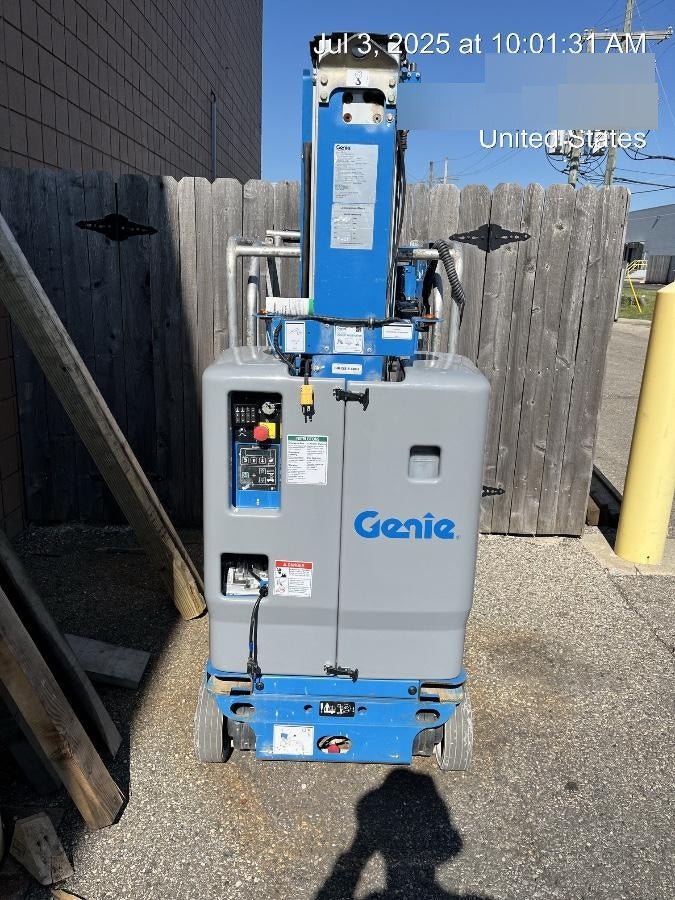 2021 GENIE GR-20