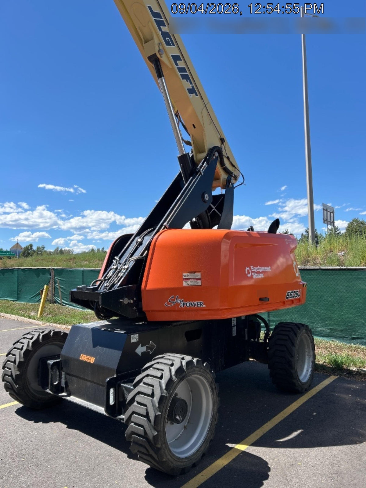 2024 JLG 660SJ