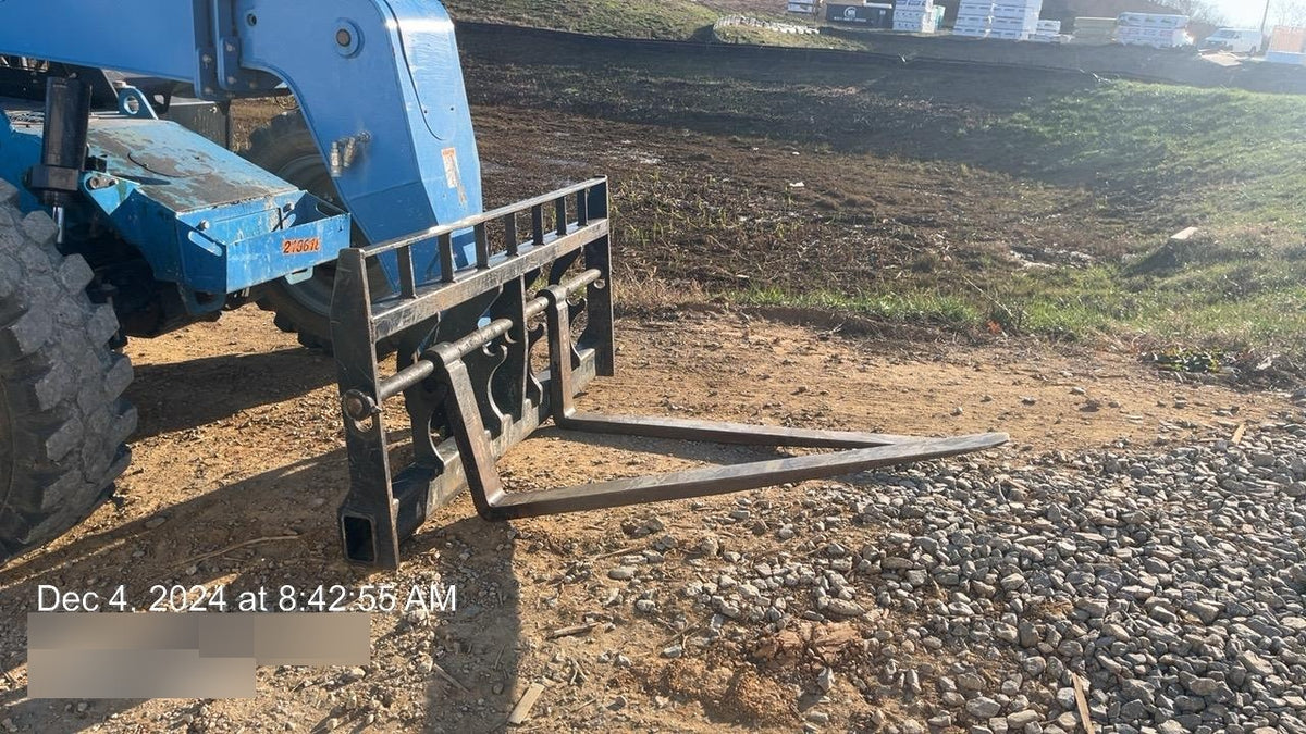 2022 GENIE GTH-844