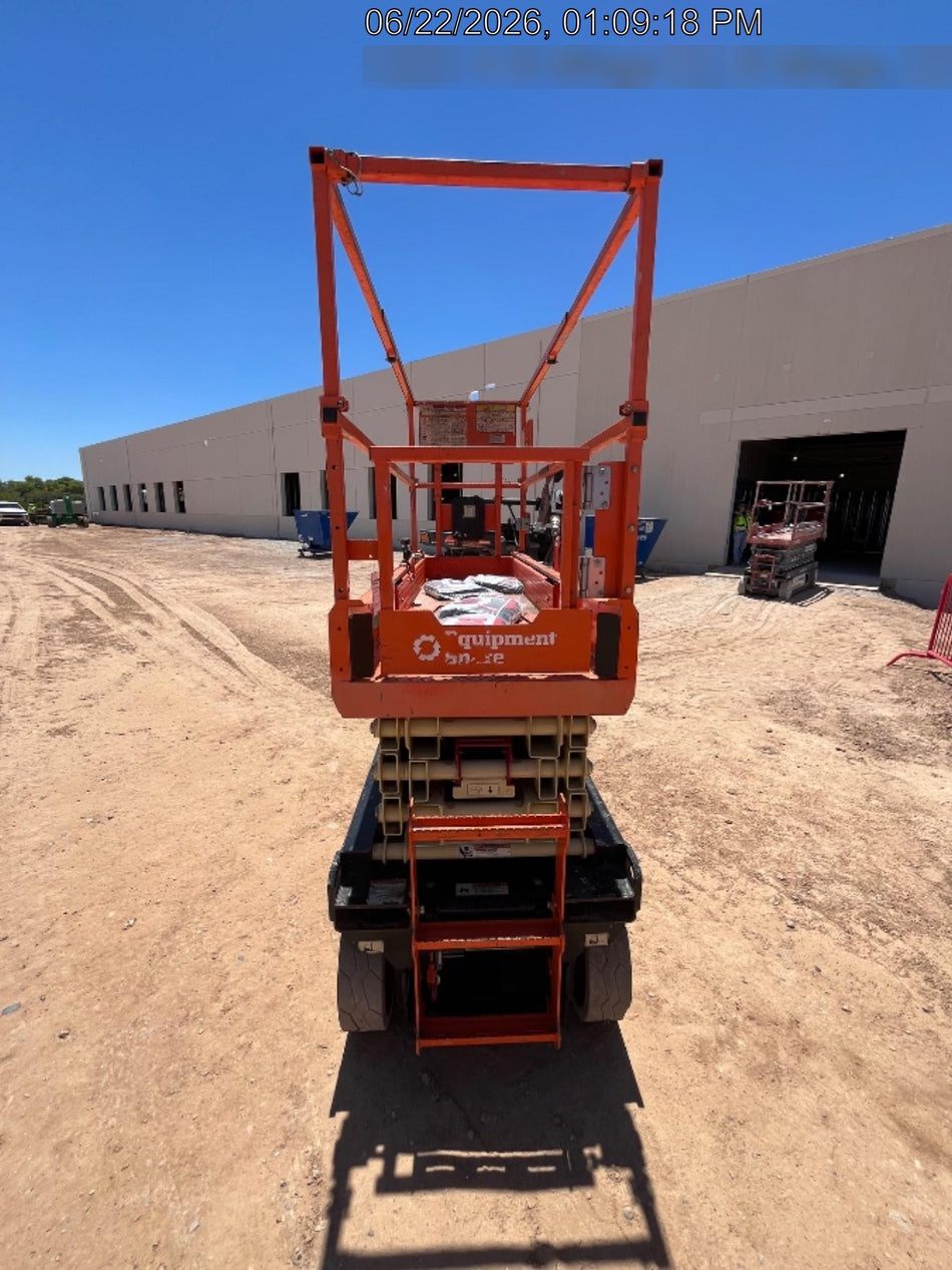 2022 JLG ES2632