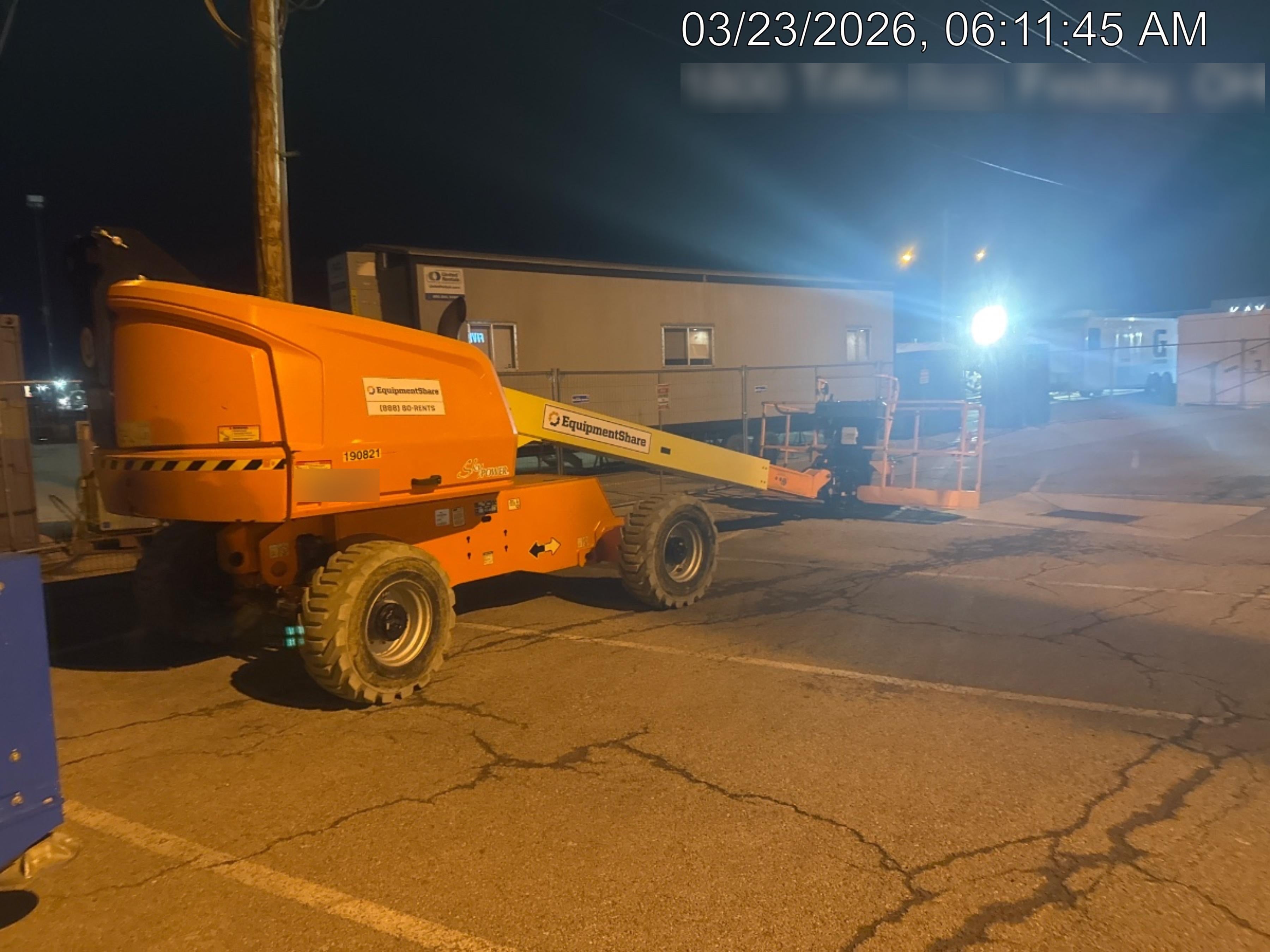 2021 JLG 400S