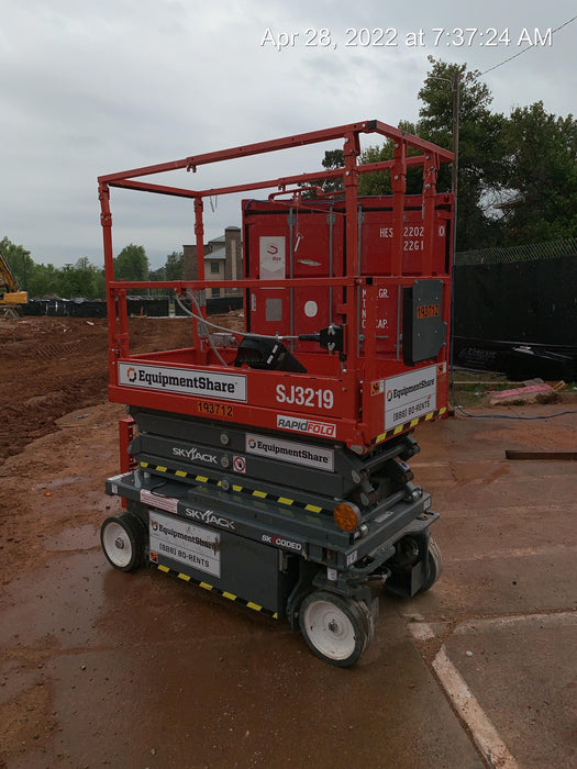 2021 SKYJACK SJ3219