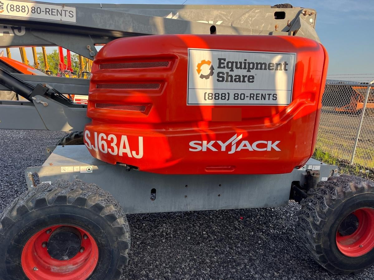 2018 SKYJACK SJ63 AJ