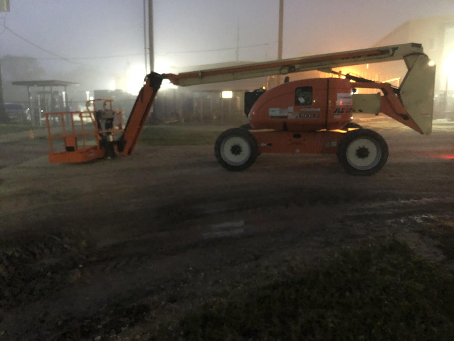 2019 JLG 600AJ