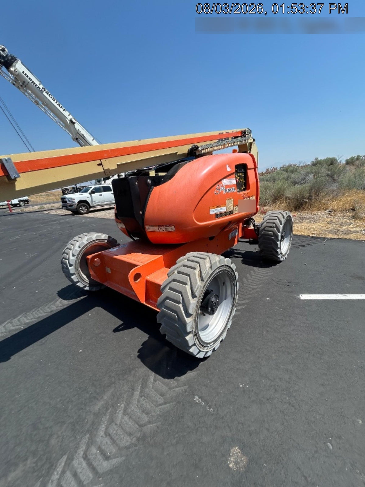 2019 JLG 600AJ
