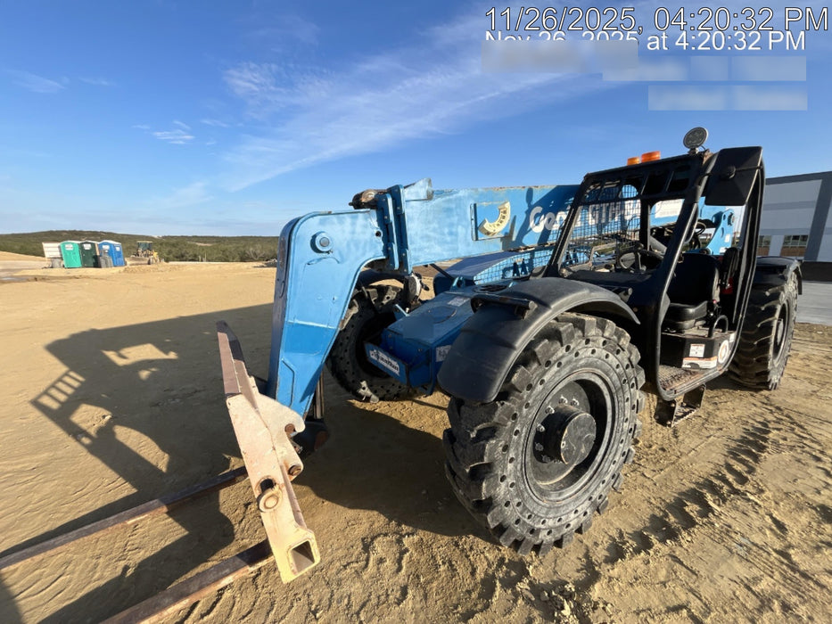 2018 Genie GTH-844 Genie GTH-844 w/ROPS, Work Lights, Solid Tires, RH Cab Mesh, Beacon, 60" Carriage and Forks