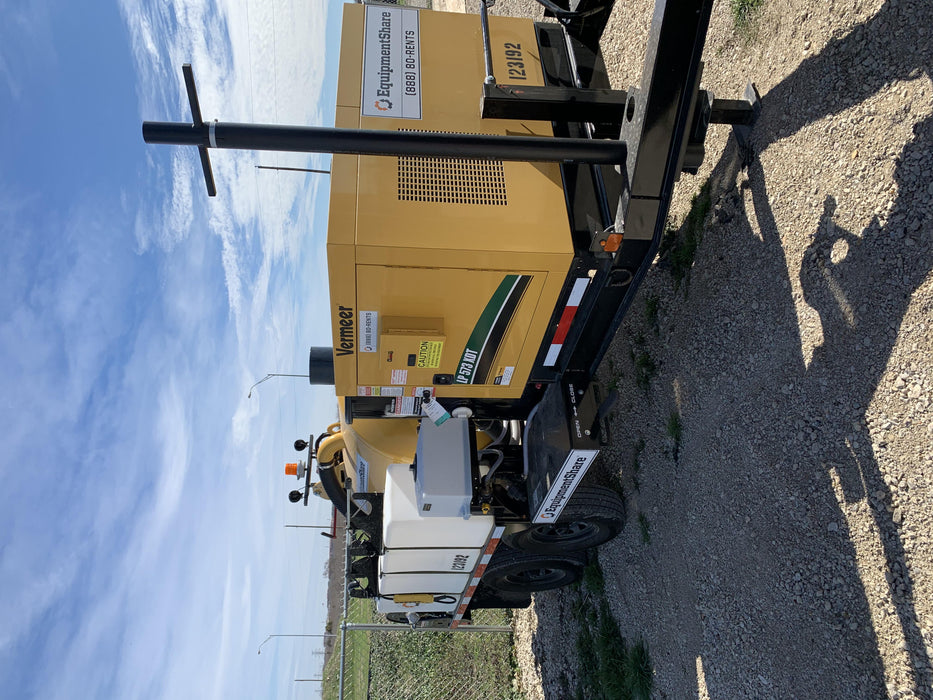 2021 Vac-Tron LP573XDT 500 Gallon Debris Tank w/ Hydraulic Tilt, two (2) 100 Gallon Water Tanks, Low Profile Torsion Axles (12,000 GVWR)