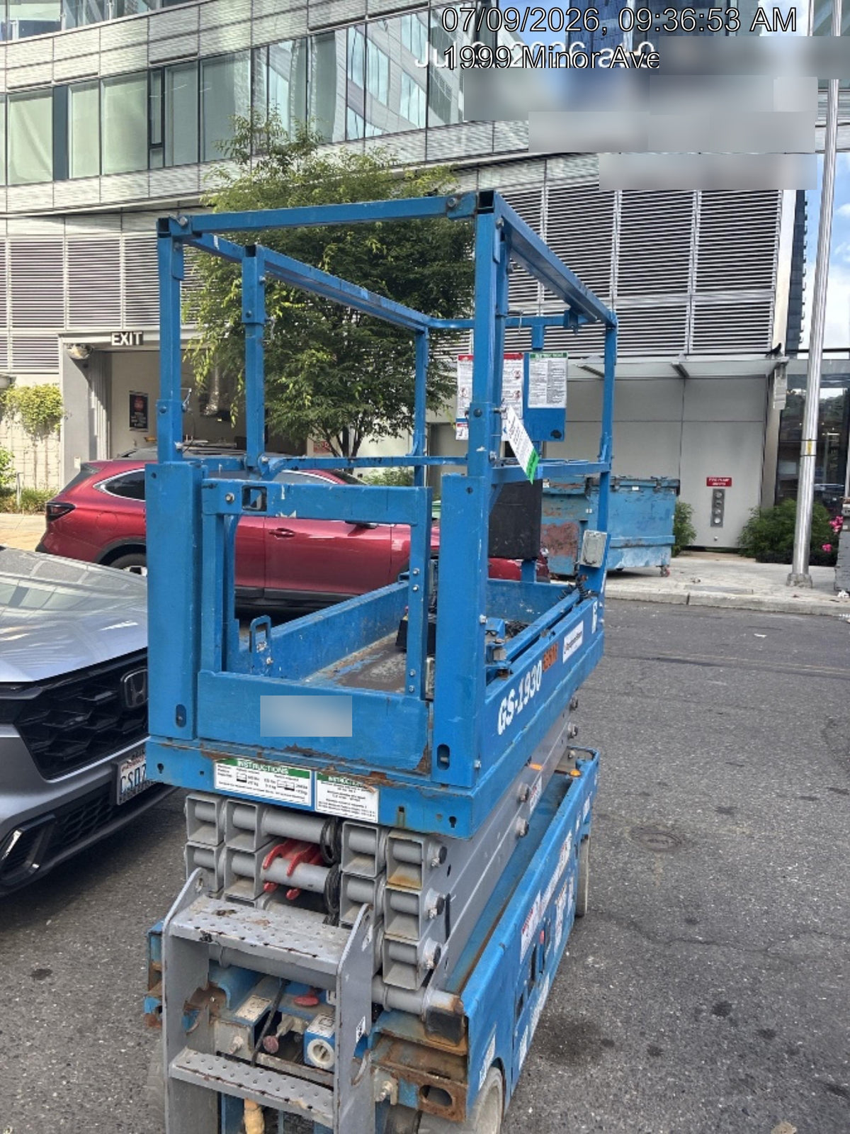 2020 Genie GS-1930 Solid Non Marking Tires, Beacon, Folding rails with half height swing gate