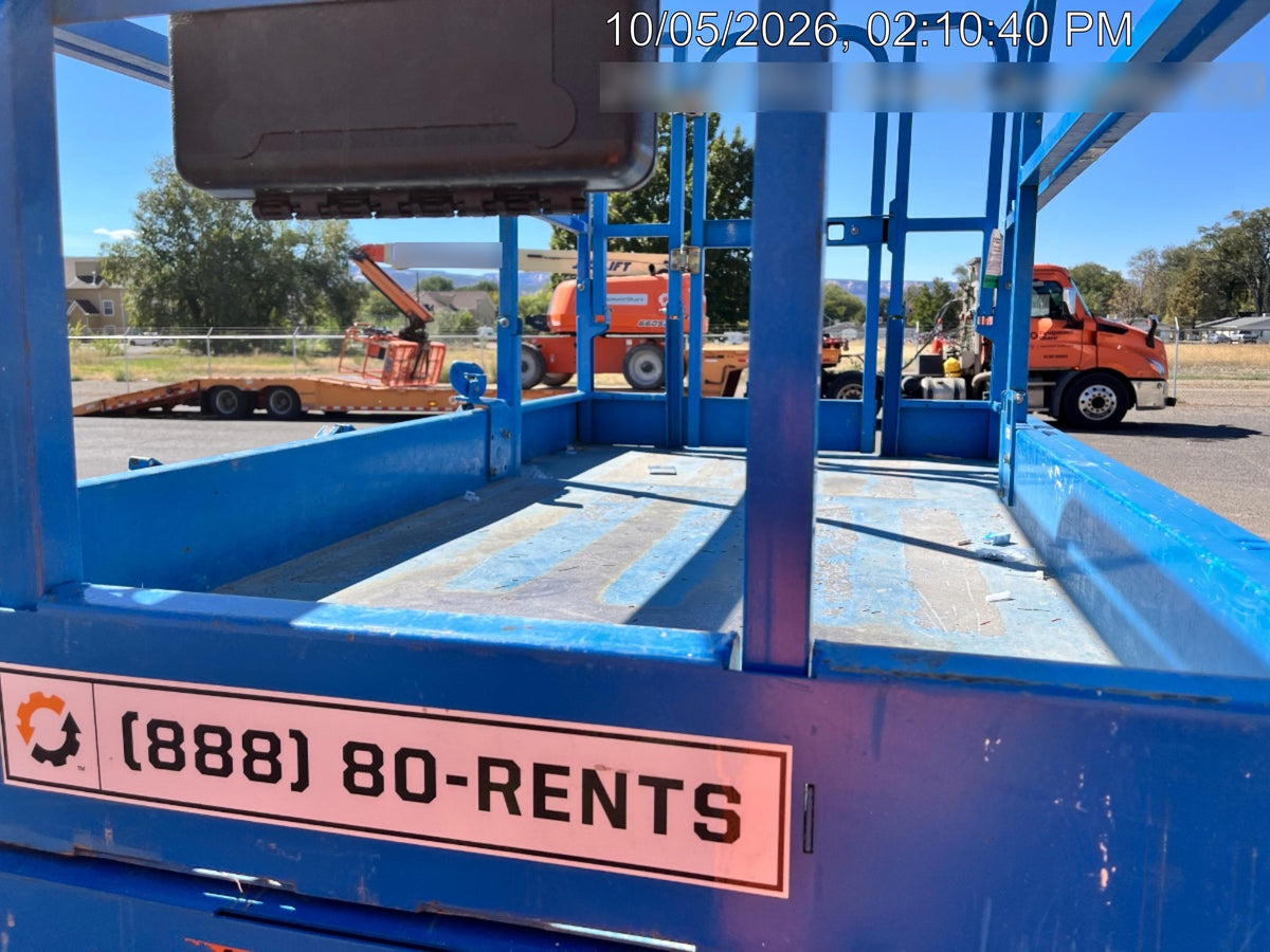 2025 JLG ES3246