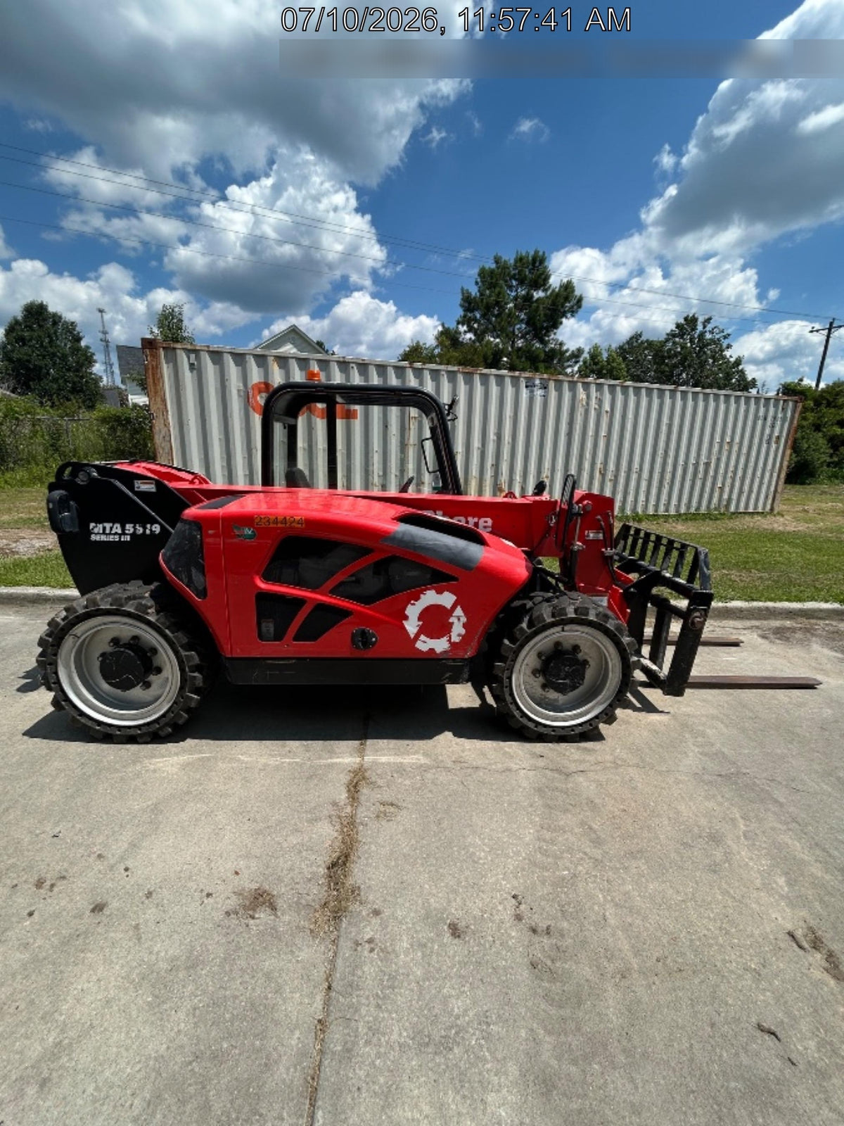 2022 MANITOU MTA5519