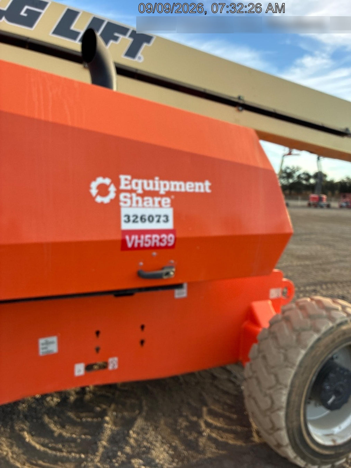 2023 JLG 860SJ