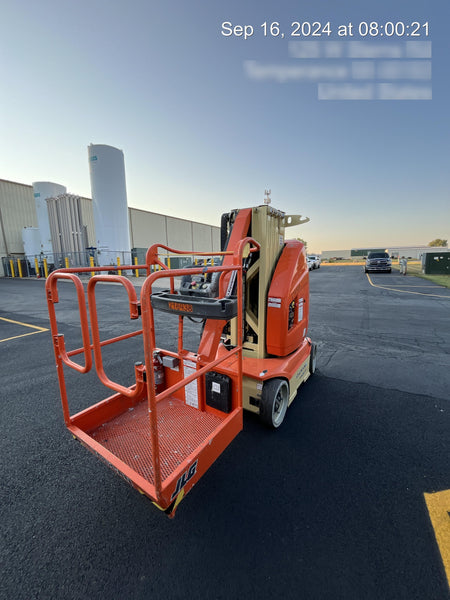 2022 JLG 26E