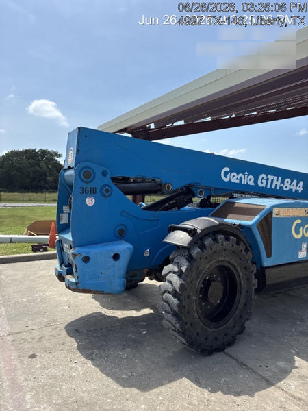 2017 GENIE GTH-844