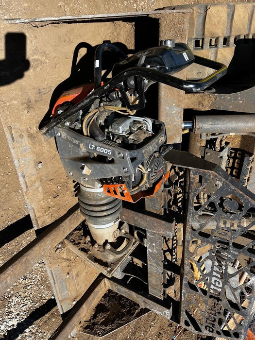 2024 HUSQVARNA LT6005