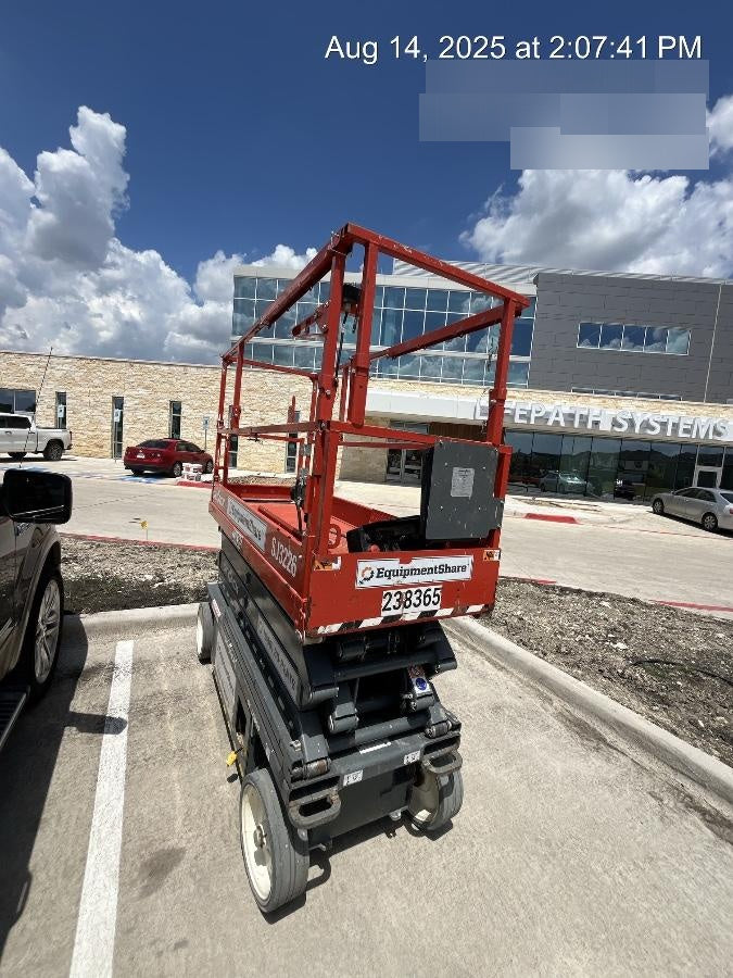 2022 SKYJACK SJ3226